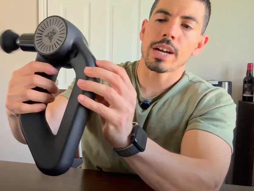 Reviewing fitness massage gun