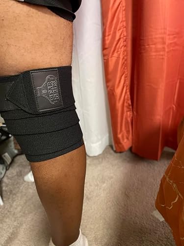 Customer photo showing Bear Grips knee wraps in use