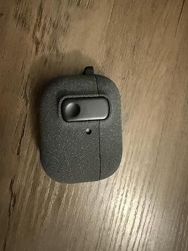 VRS Design case texture showing sand stone finish